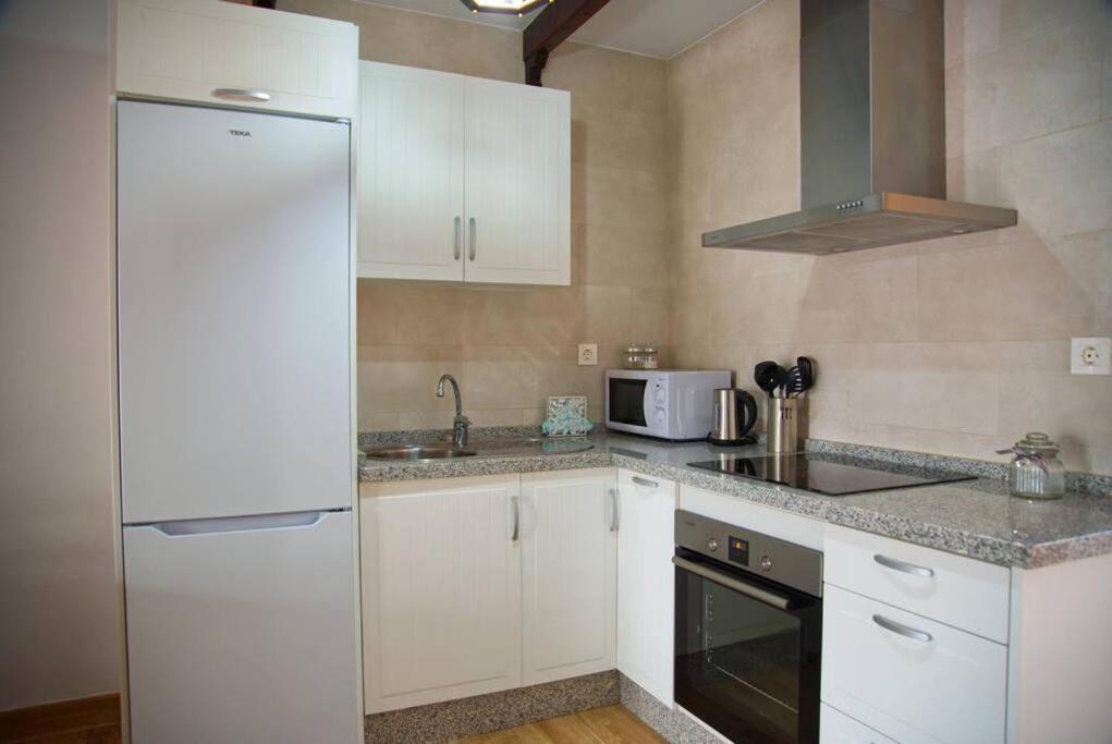House W Shared Pool, Perfect For Small Families Фуeнхирола Екстериор снимка